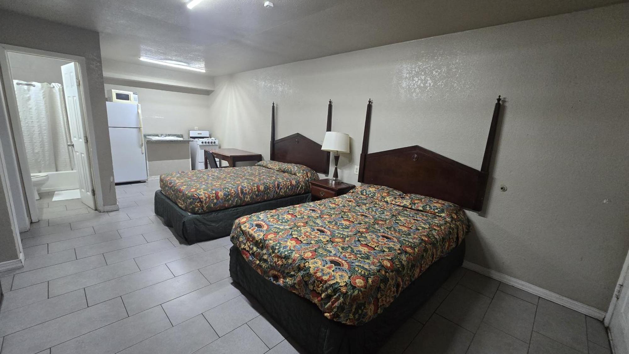 Super 7 Inn By Oyo San Antonio Nw Medical Center ภายนอก รูปภาพ