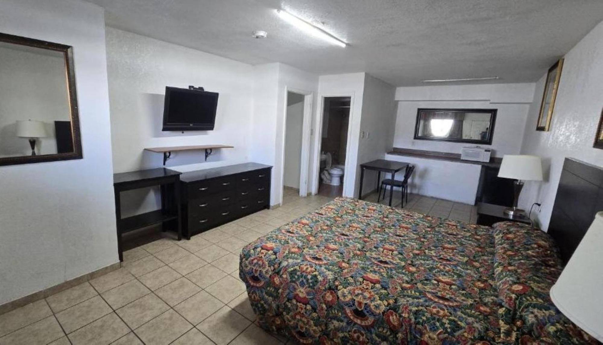 Super 7 Inn By Oyo San Antonio Nw Medical Center ภายนอก รูปภาพ
